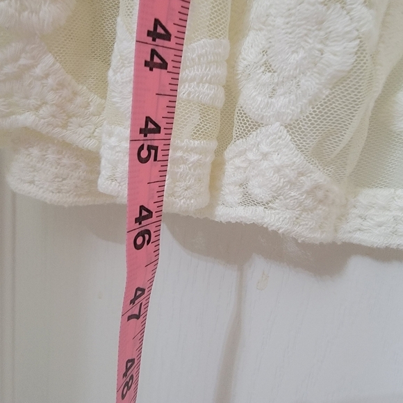 Dizzy Gal Size S Ivory Lace Floral Open Front Kimono / Swimsuit Cover. *Has Flaw - Picture 8 of 13